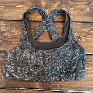 Lululemon run stuff your bra